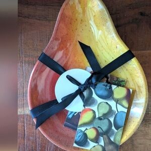 Set of 4 John Derian Target Melamine Pear Fruit Shaped Dessert Plates 9 x 7”